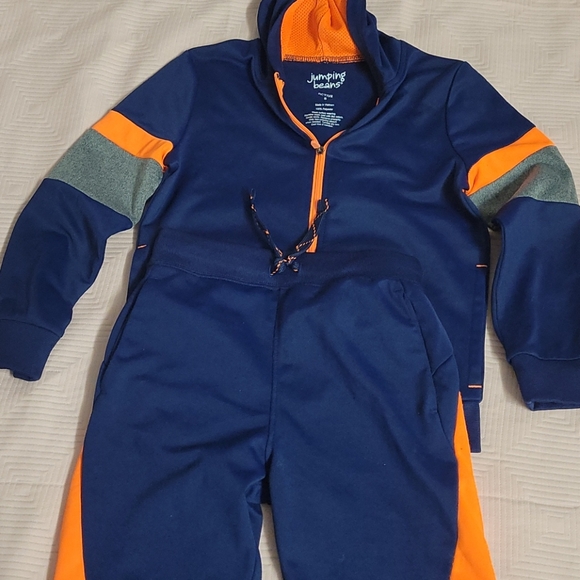 Active - Picture 4 of 4